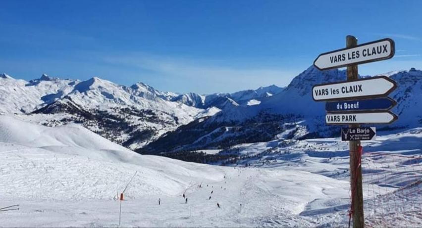 Risoul Altair Jolie T2 Confortable Skis Aux Pieds ภายนอก รูปภาพ