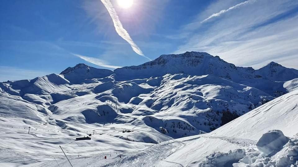 Risoul Altair Jolie T2 Confortable Skis Aux Pieds ภายนอก รูปภาพ